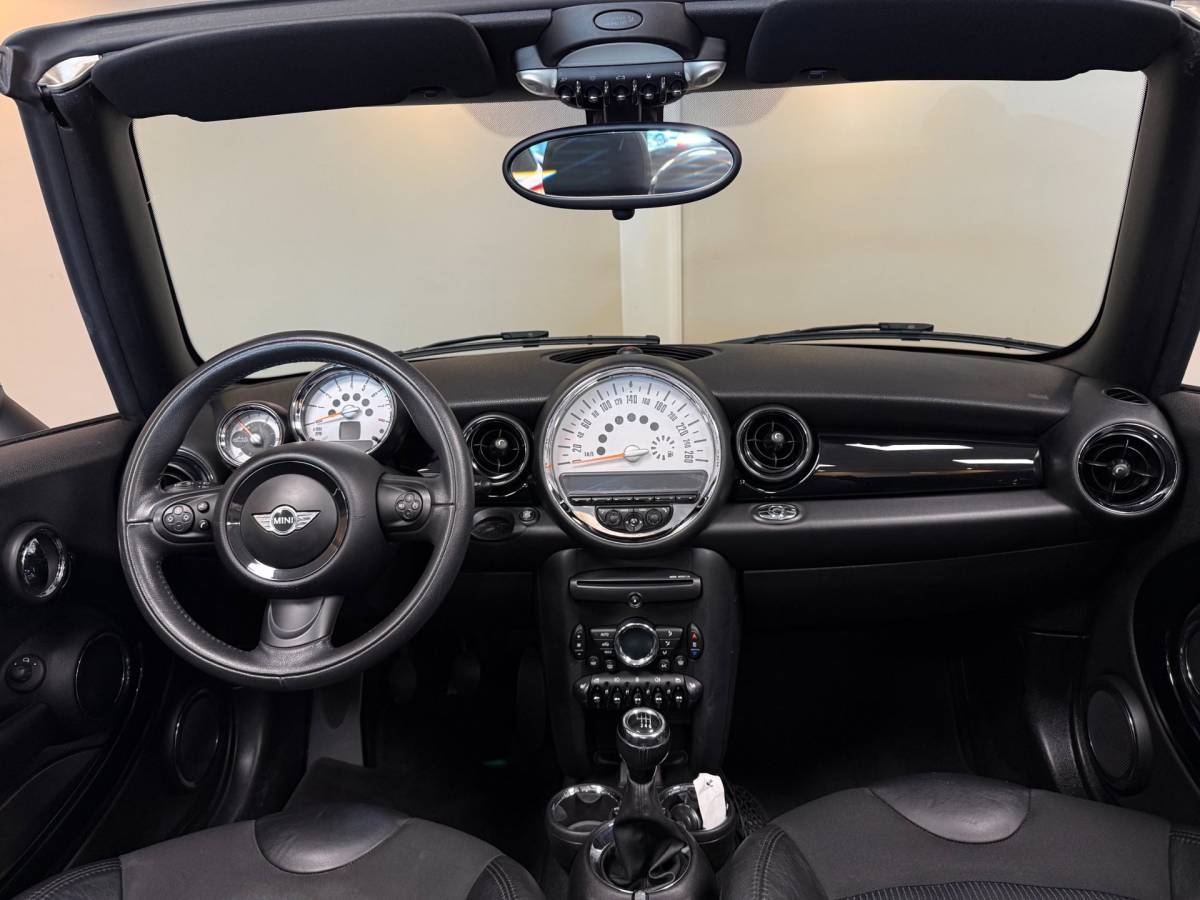 MINI Cooper Cabrio Mini Cabrio 1.6 Cooper Chili *Sfeerverlichting* Stoelverw.|Climate|Cruise|PDC|Half-Leder|6-Bak|Autom.Verlichting/Ruitenwissers