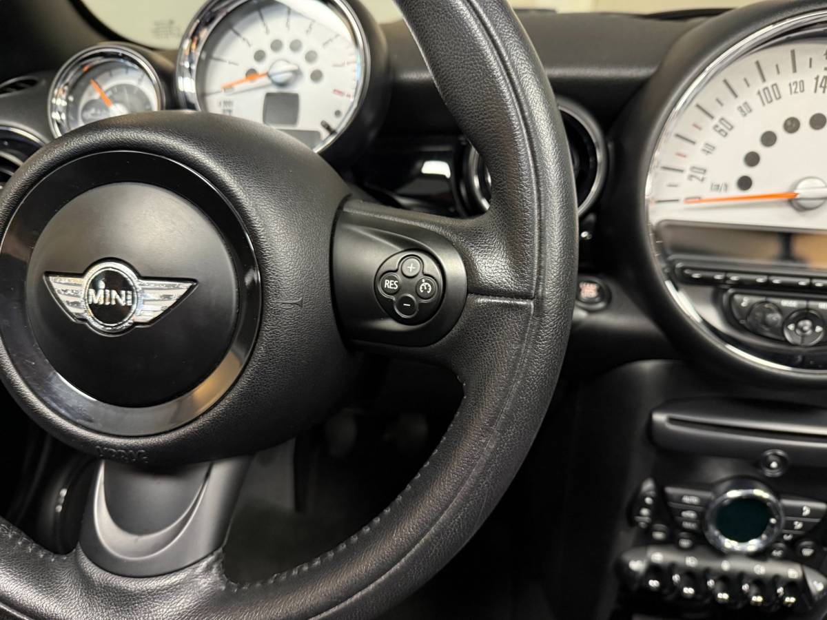 MINI Cooper Cabrio Mini Cabrio 1.6 Cooper Chili *Sfeerverlichting* Stoelverw.|Climate|Cruise|PDC|Half-Leder|6-Bak|Autom.Verlichting/Ruitenwissers