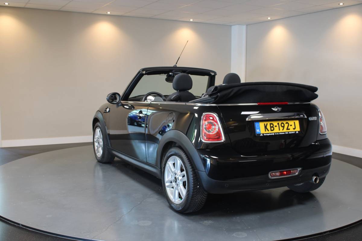 MINI Cooper Cabrio Mini Cabrio 1.6 Cooper Chili *Sfeerverlichting* Stoelverw.|Climate|Cruise|PDC|Half-Leder|6-Bak|Autom.Verlichting/Ruitenwissers