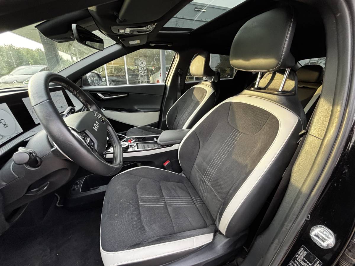 Kia EV6 Kia EV6 GT-Line 77.4 kWh / Soh 100% / NL-Auto / Hud / Schuifd. /  Navi /