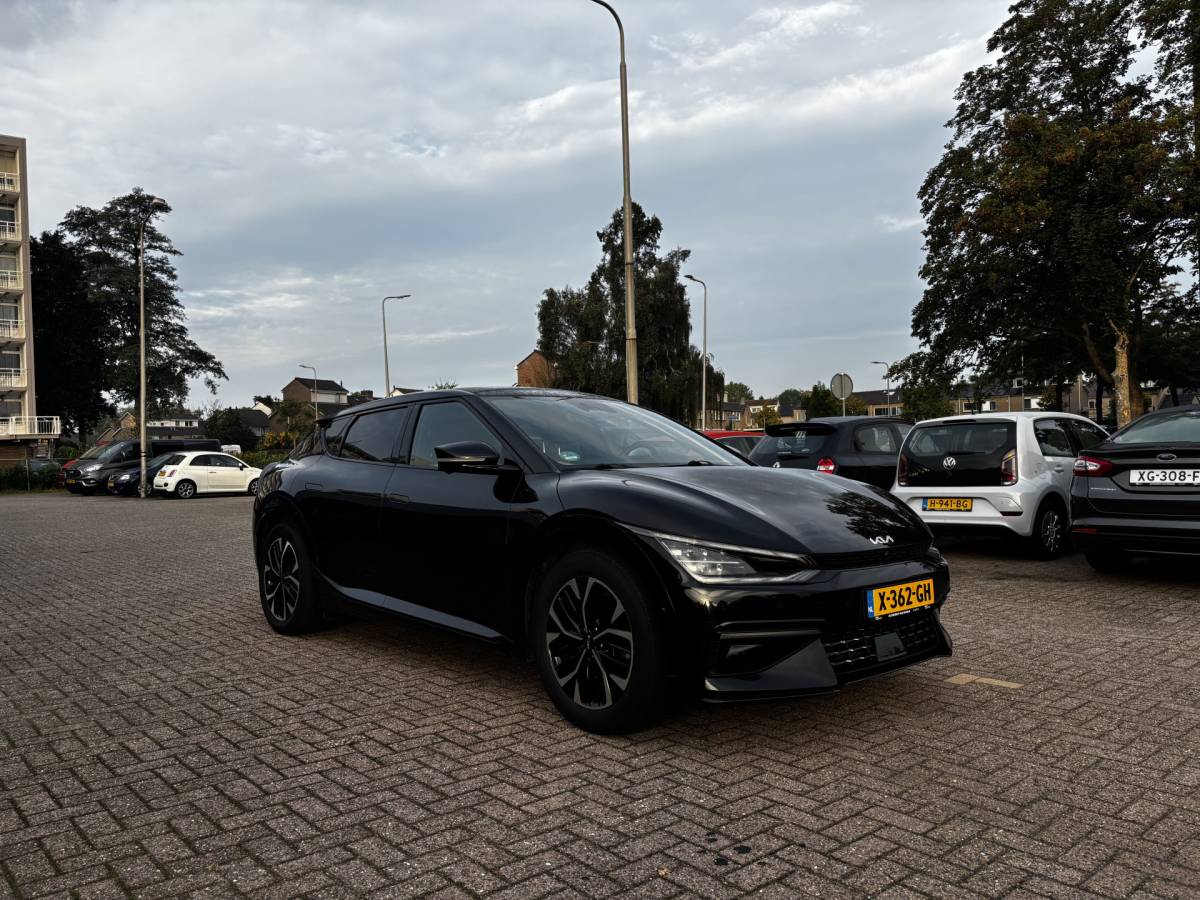 Kia EV6 Kia EV6 GT-Line 77.4 kWh / Soh 100% / NL-Auto / Hud / Schuifd. /  Navi /