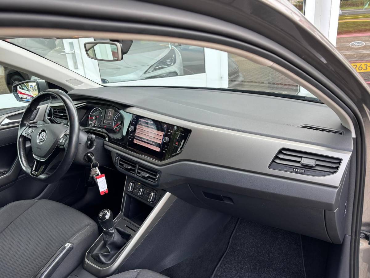 Volkswagen Polo Volkswagen Polo 1.0 96PK TSI Comfortline —VERKOCHT—