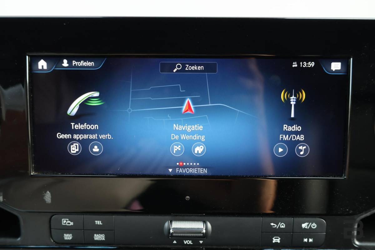 Mercedes-Benz Sprinter Mercedes Sprinter bestel 319 1.9 CDI L2H2 / LED / Geveerde Stoel / Groot Navi / Leer / Camera