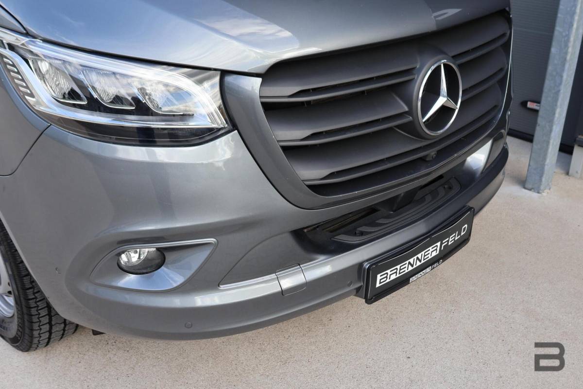 Mercedes-Benz Sprinter Mercedes Sprinter bestel 319 1.9 CDI L2H2 / LED / Geveerde Stoel / Groot Navi / Leer / Camera