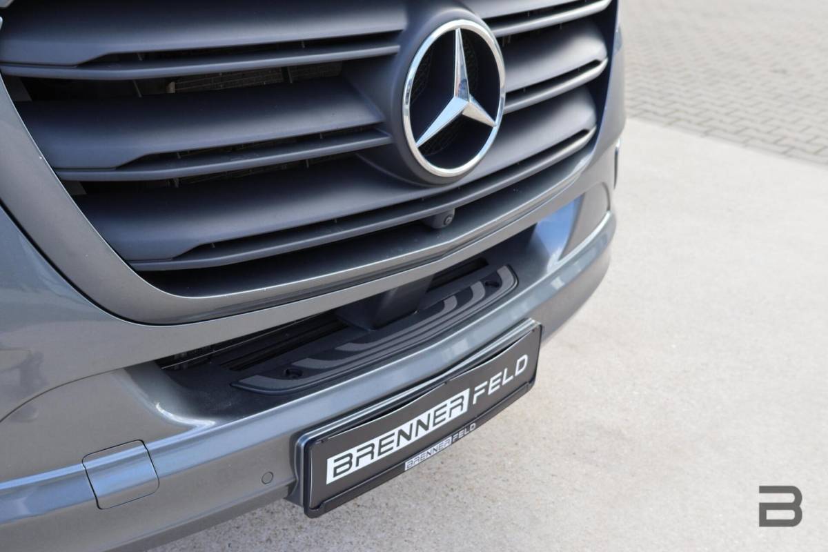 Mercedes-Benz Sprinter Mercedes Sprinter bestel 319 1.9 CDI L2H2 / LED / Geveerde Stoel / Groot Navi / Leer / Camera