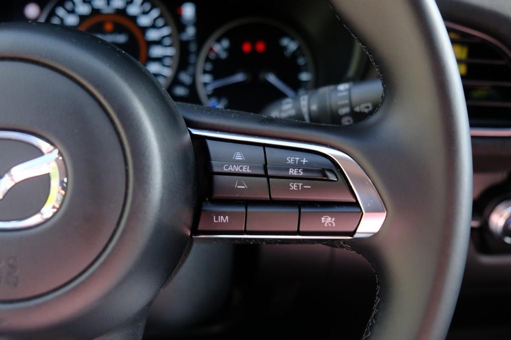 Mazda CX-30 Mazda CX-30 2.5 e-SkyActiv-G M Hybrid 140pk Aut. Nagisa – Head-up display – Bose – Adaptieve cruise – Achteruitrijcamera – Dodehoekdetectie – Stoelverwarming – Elektrische achterklep – Keyless