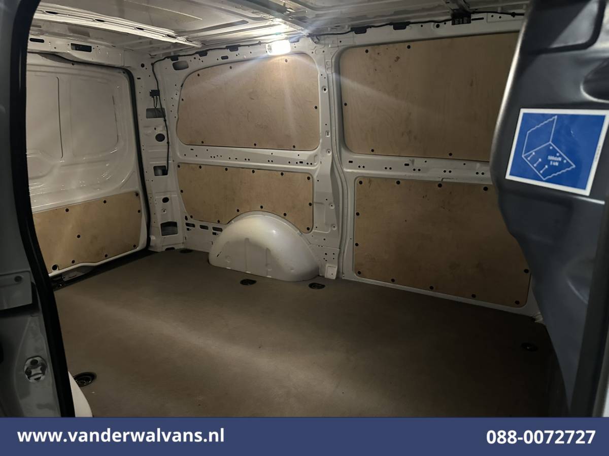 Mercedes-Benz Vito Mercedes-Benz Vito 114 CDI 136pk L2H1 Euro6 Airco | Camera | Cruisecontrol | Parkeersensoren Bijrijdersbank, Achterklep