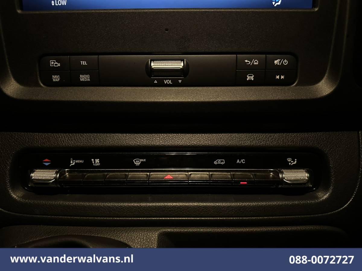 Mercedes-Benz Vito Mercedes-Benz Vito 114 CDI 136pk L2H1 Euro6 Airco | Camera | Cruisecontrol | Parkeersensoren Bijrijdersbank, Achterklep