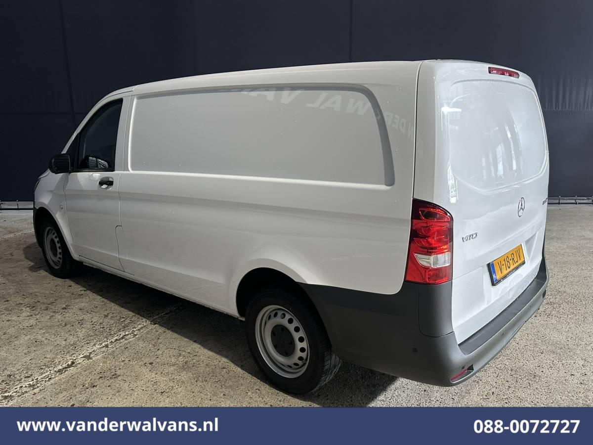 Mercedes-Benz Vito Mercedes-Benz Vito 114 CDI 136pk L2H1 Euro6 Airco | Camera | Cruisecontrol | Parkeersensoren Bijrijdersbank, Achterklep