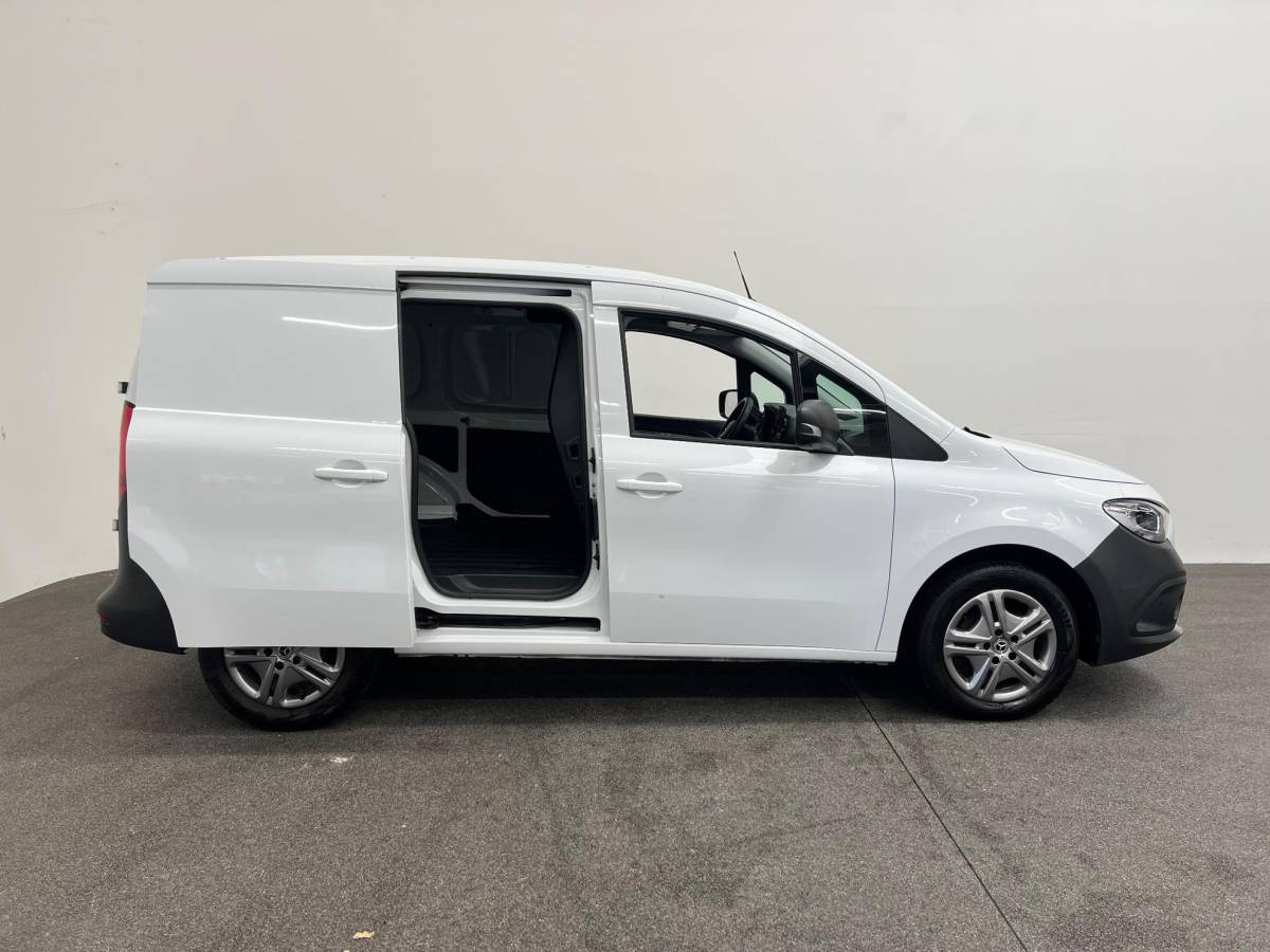 Mercedes-Benz Citan Mercedes-Benz Citan 108 CDI L1 Pro Airco Apple Carplay/Android Auto Camera Navigatie Parkeersensoren Cruise Control