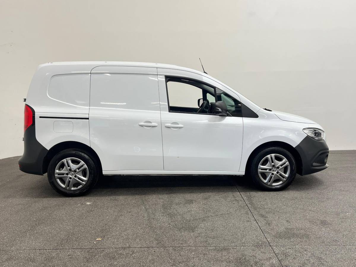 Mercedes-Benz Citan Mercedes-Benz Citan 108 CDI L1 Pro Airco Apple Carplay/Android Auto Camera Navigatie Parkeersensoren Cruise Control