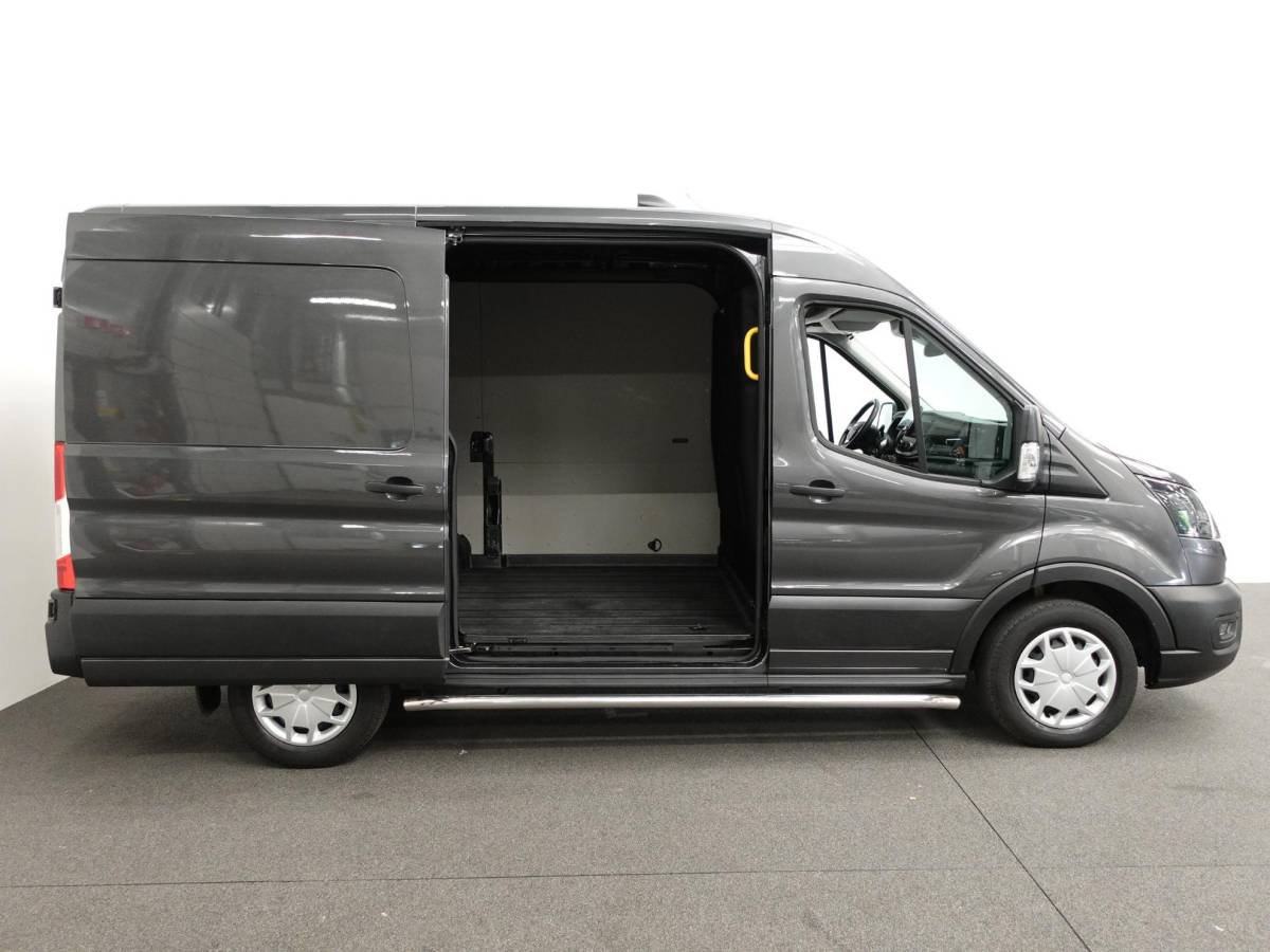 Ford Transit Ford Transit 310 2.0 TDCI L2H2 Trend Automaat Airco Bluetooth Camera Cruise Control