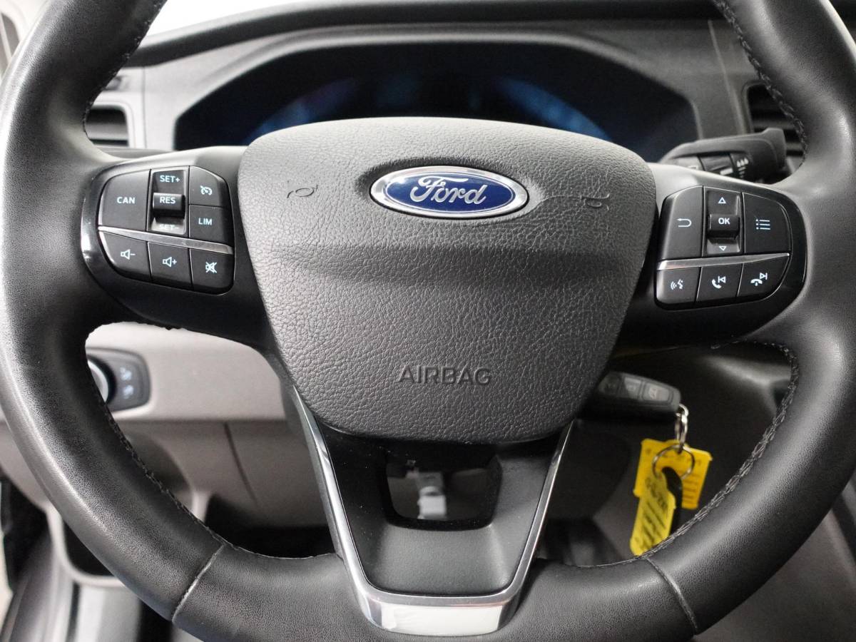 Ford Transit Ford Transit 310 2.0 TDCI L2H2 Trend Automaat Airco Bluetooth Camera Cruise Control