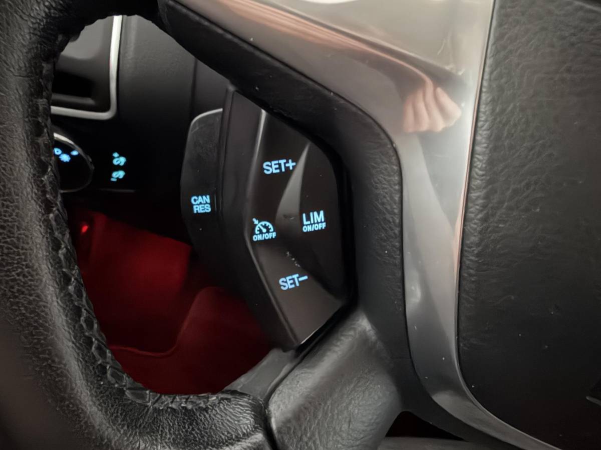 Ford Focus Ford Focus Wagon 1.6 TI-VCT Titanium Automaat Navigatie Elektrische stoelen Climate control
