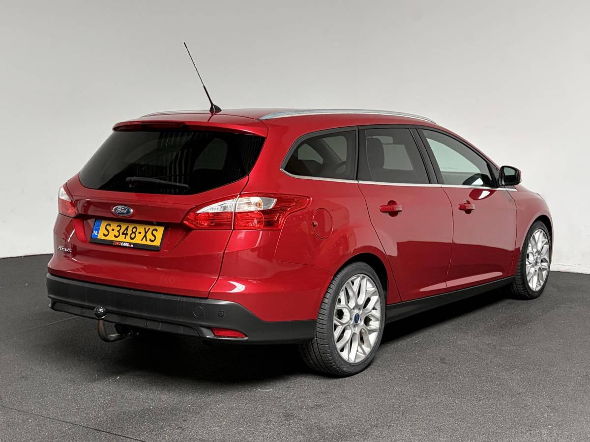 Ford Focus Ford Focus Wagon 1.6 TI-VCT Titanium Automaat Navigatie Elektrische stoelen Climate control