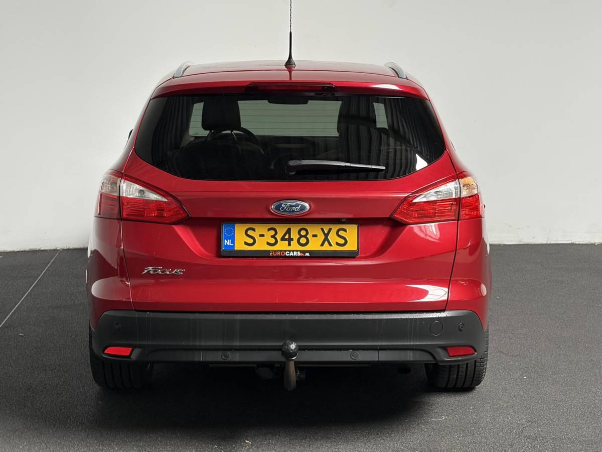 Ford Focus Ford Focus Wagon 1.6 TI-VCT Titanium Automaat Navigatie Elektrische stoelen Climate control