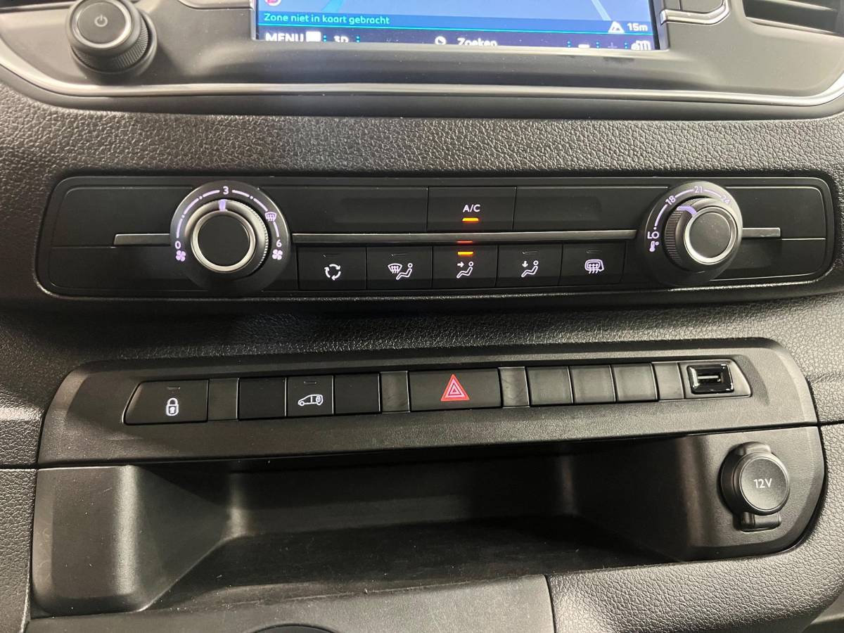 Peugeot Expert Peugeot Expert 2.0 BlueHDI 145PK Dubbele Cabine Automaat Airco Bluetooth Cruise Control Trekhaak Navigatie Carplay