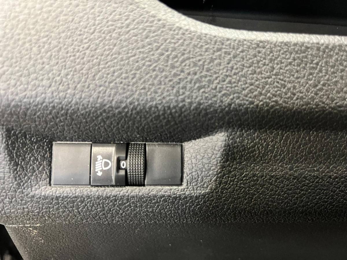 Peugeot Expert Peugeot Expert 2.0 BlueHDI 145PK Dubbele Cabine Automaat Airco Bluetooth Cruise Control Trekhaak Navigatie Carplay