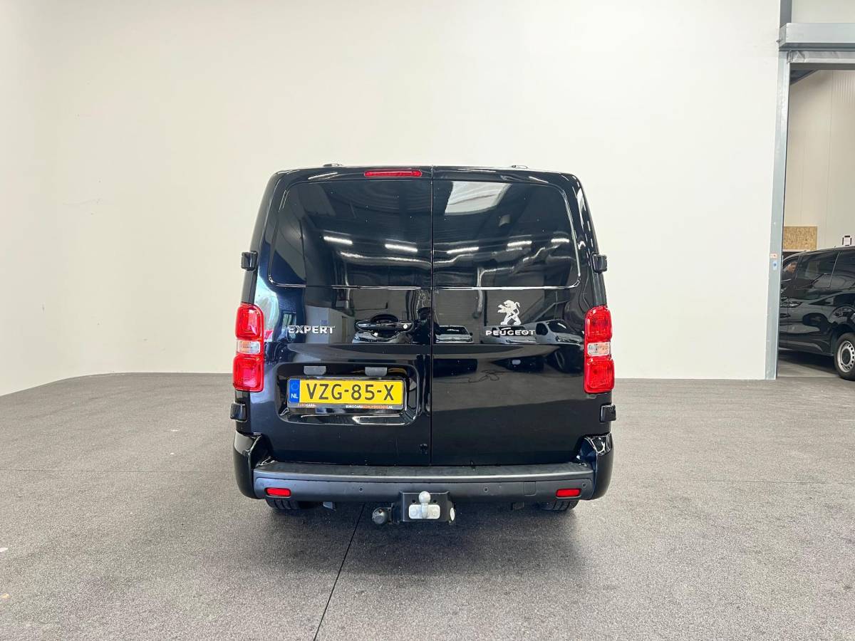 Peugeot Expert Peugeot Expert 2.0 BlueHDI 145PK Dubbele Cabine Automaat Airco Bluetooth Cruise Control Trekhaak Navigatie Carplay