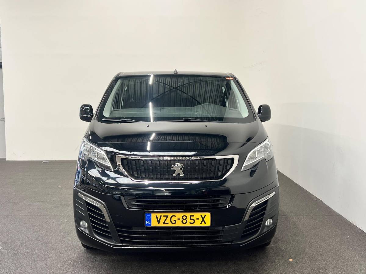 Peugeot Expert Peugeot Expert 2.0 BlueHDI 145PK Dubbele Cabine Automaat Airco Bluetooth Cruise Control Trekhaak Navigatie Carplay