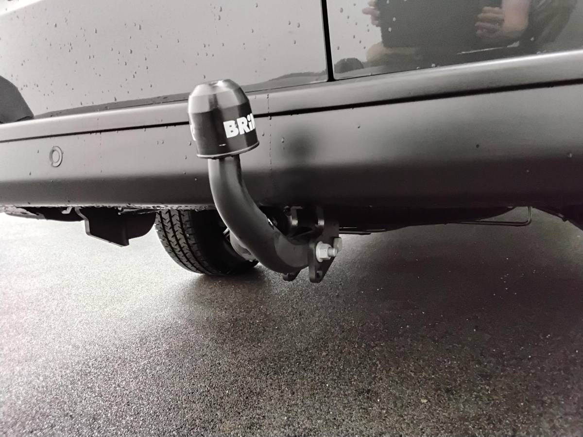 Opel Vivaro Opel Vivaro 1.5 Diesel 120pk L3 Dubbele Cabine Apple Carplay /  Android Auto Parkeersensoren V+A Trekhaak Camera Navigatie Cruise Control LED koplampen houten afwerking laadruimte