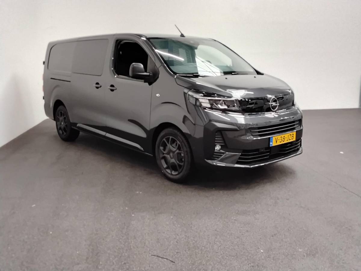Opel Vivaro Opel Vivaro 1.5 Diesel 120pk L3 Dubbele Cabine Apple Carplay /  Android Auto Parkeersensoren V+A Trekhaak Camera Navigatie Cruise Control LED koplampen houten afwerking laadruimte