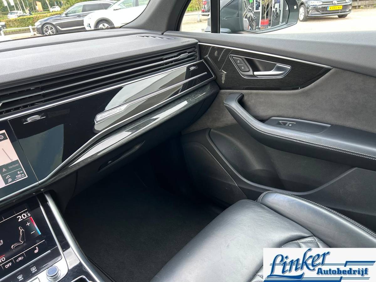 Audi Q7 Audi Q7 55 TFSI e quattro Pro Line S-LINE |LUXE BEKLEDING|360CAM|PANO|NL-AUTO