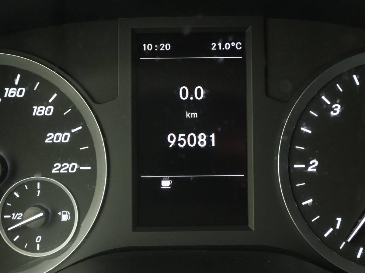 Mercedes-Benz Vito Mercedes-Benz Vito 114 CDI L2 + 19 INCH | SPOILERPAKKET | SIDEBARS | LED | APPLE CARPLAY | CAMERA | STOELVERWARMING