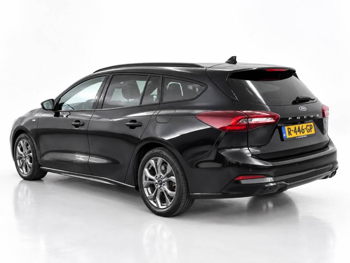 Ford Focus Ford Focus Wagon 1.0 EcoBoost 125pk Hybrid ST Line X | Driver Assist pack| Winterpack | B&O sound