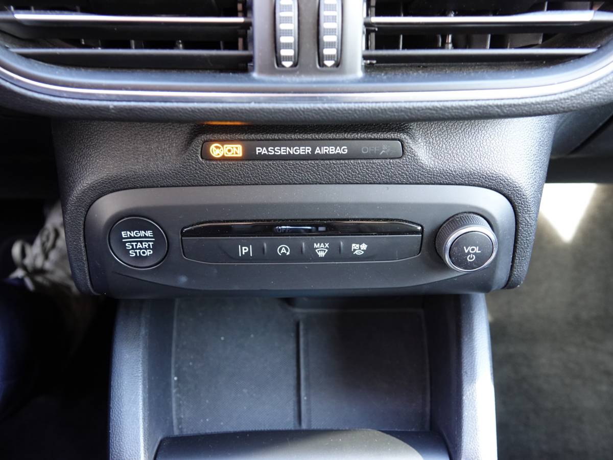 Ford Focus Ford Focus Wagon 1.0 EcoBoost 155PK Hybrid Titanium AUTOM. | TREKH. | NAVI | CRUISE | LMV