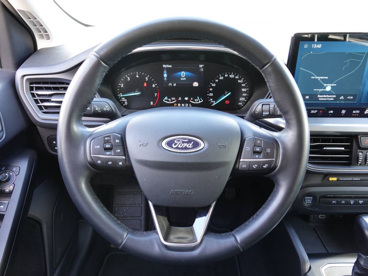 Ford Focus Ford Focus Wagon 1.0 EcoBoost 155PK Hybrid Titanium AUTOM. | TREKH. | NAVI | CRUISE | LMV