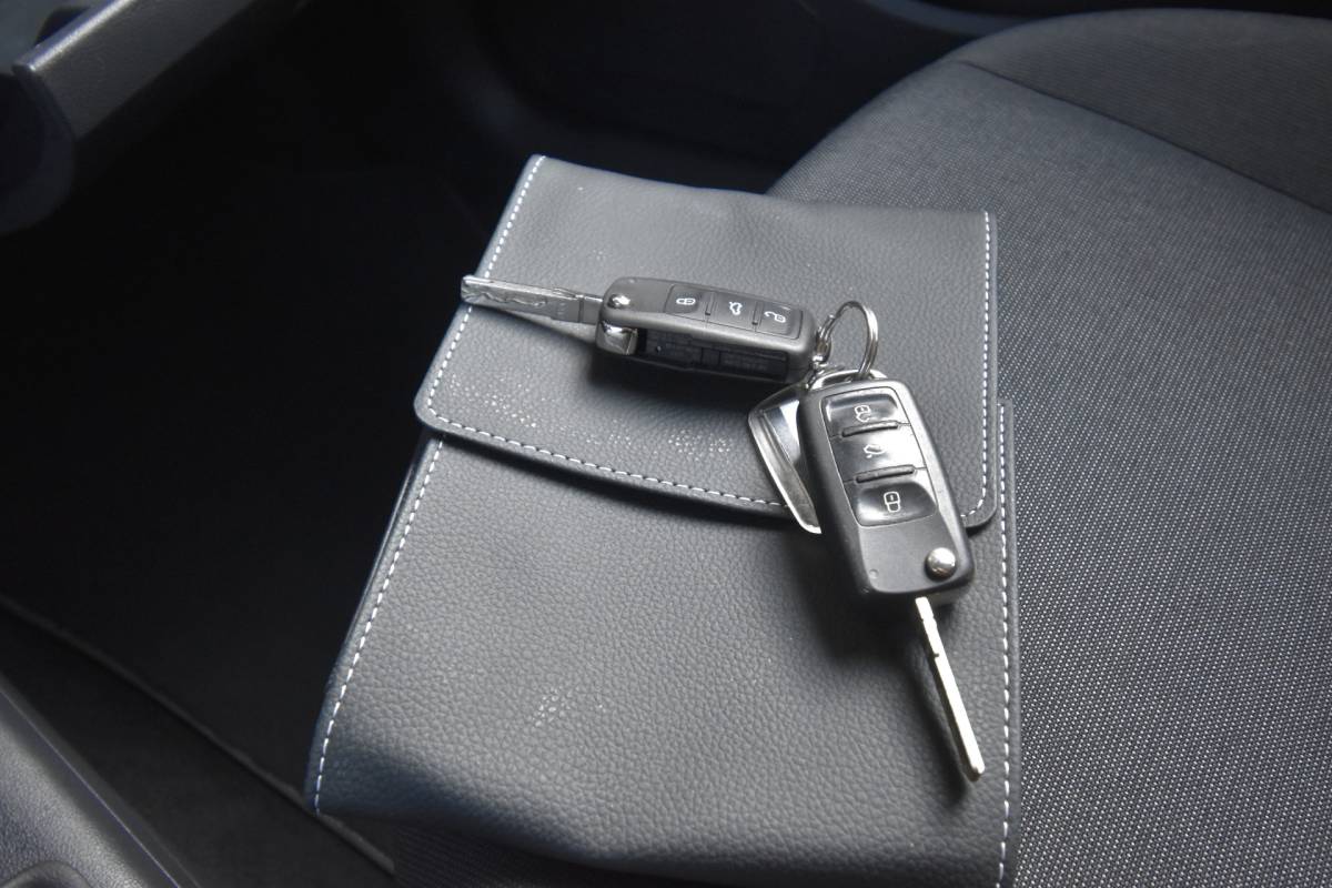 Volkswagen up! Volkswagen Up! 1.0 , AIRCO , BL TOOTH , RADIO , EL VOOR , CV AFST ,