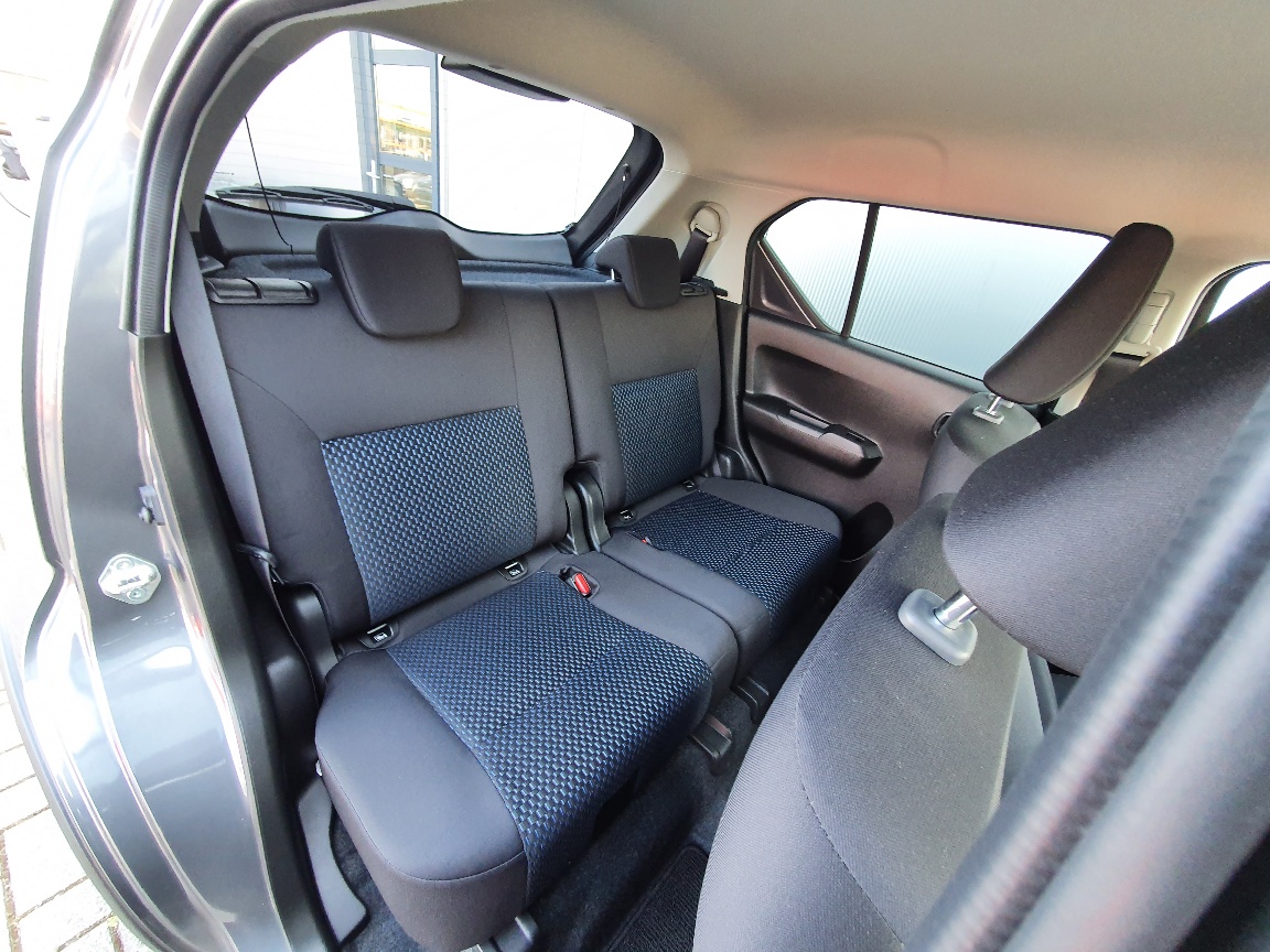Suzuki Ignis Suzuki Ignis 1.2 Smart Hybrid Style Climate Control, Cruise Control, verschuifbare achterbank, keyless entry