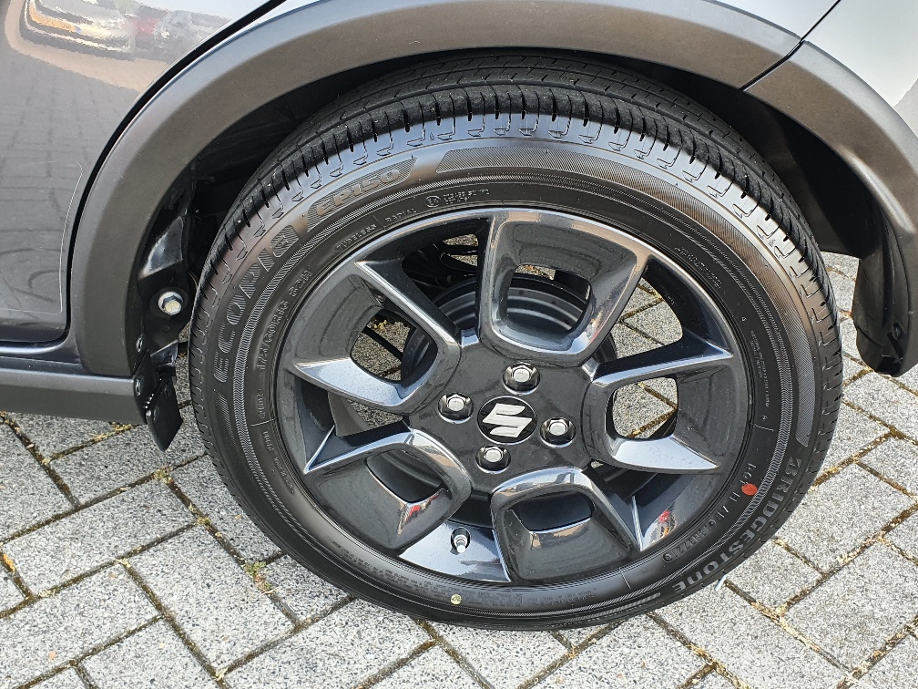 Suzuki Ignis Suzuki Ignis 1.2 Smart Hybrid Style Climate Control, Cruise Control, verschuifbare achterbank, keyless entry