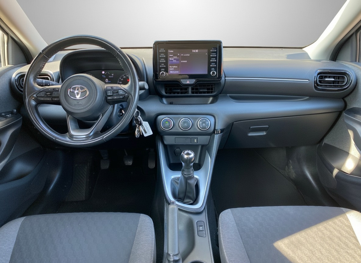 Toyota Yaris Toyota Yaris 1.0 VVT-i Active | 1e eigenaar | dealer onderhouden | apple carplay-android auto | camera | airco | adapt. cruise