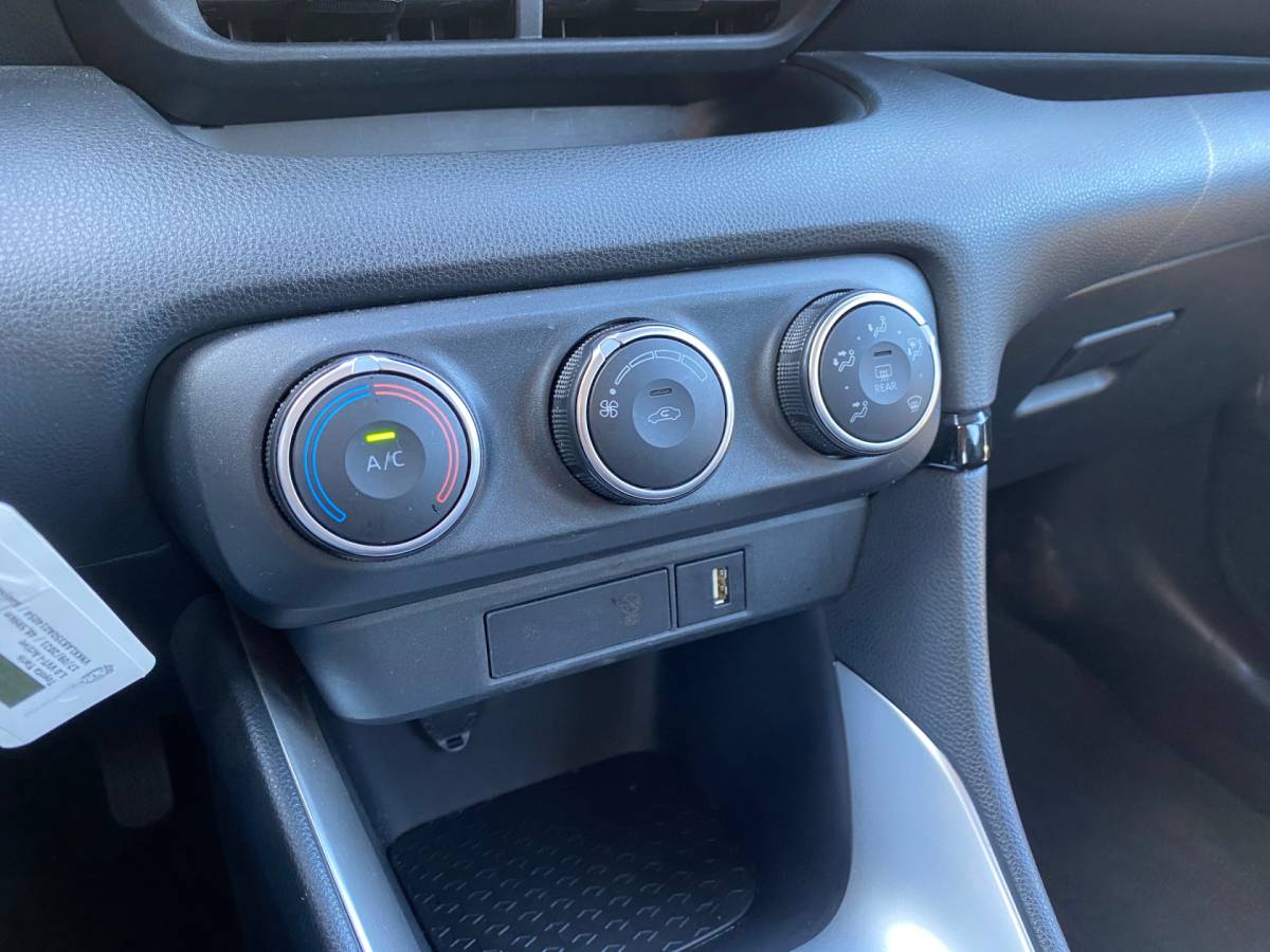 Toyota Yaris Toyota Yaris 1.0 VVT-i Active | 1e eigenaar | dealer onderhouden | apple carplay-android auto | camera | airco | adapt. cruise
