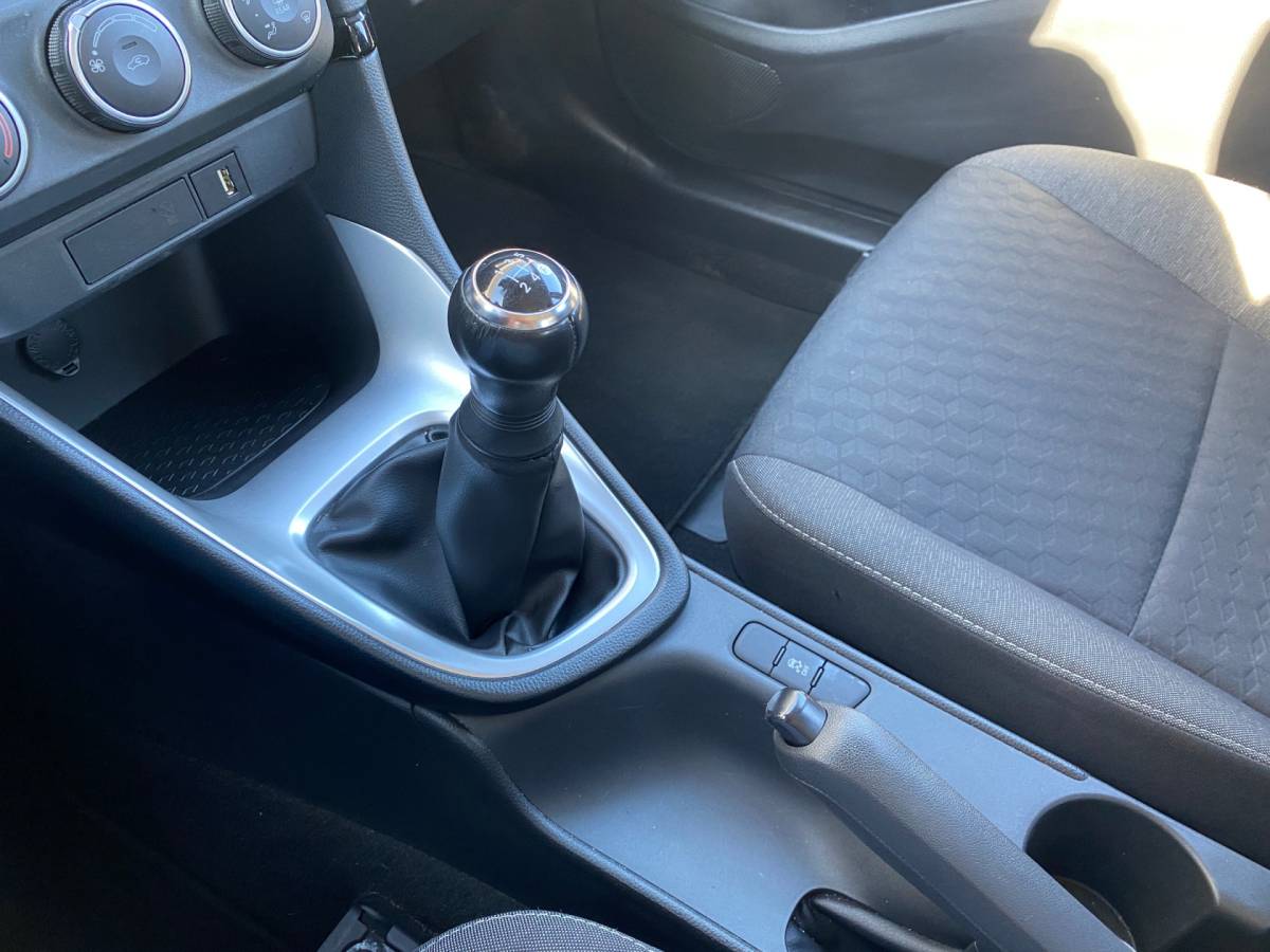 Toyota Yaris Toyota Yaris 1.0 VVT-i Active | 1e eigenaar | dealer onderhouden | apple carplay-android auto | camera | airco | adapt. cruise