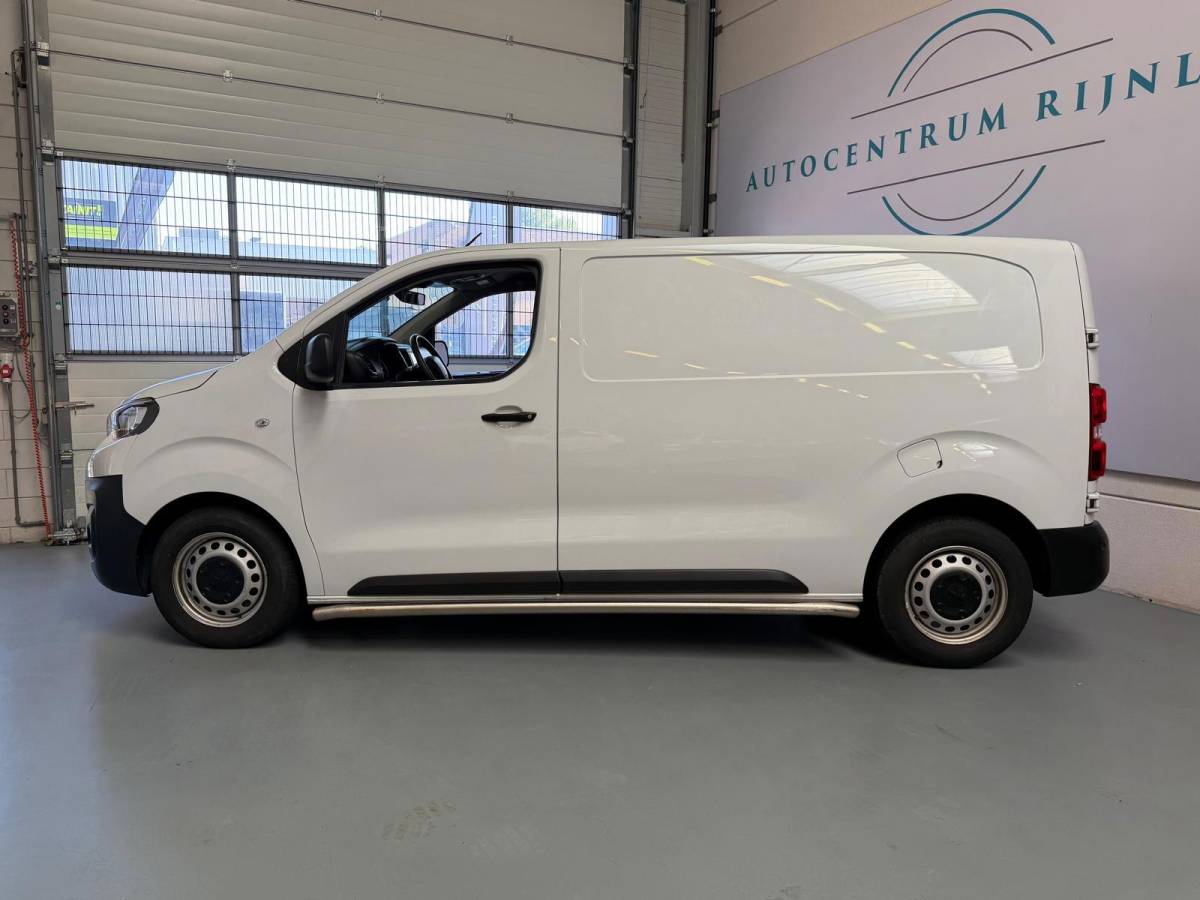 Peugeot Expert Peugeot Expert 1.5 BlueHDI 120 S&S L2 Navi, Camera, Carplay, Cruise Control, Trekhaak, Euro 6