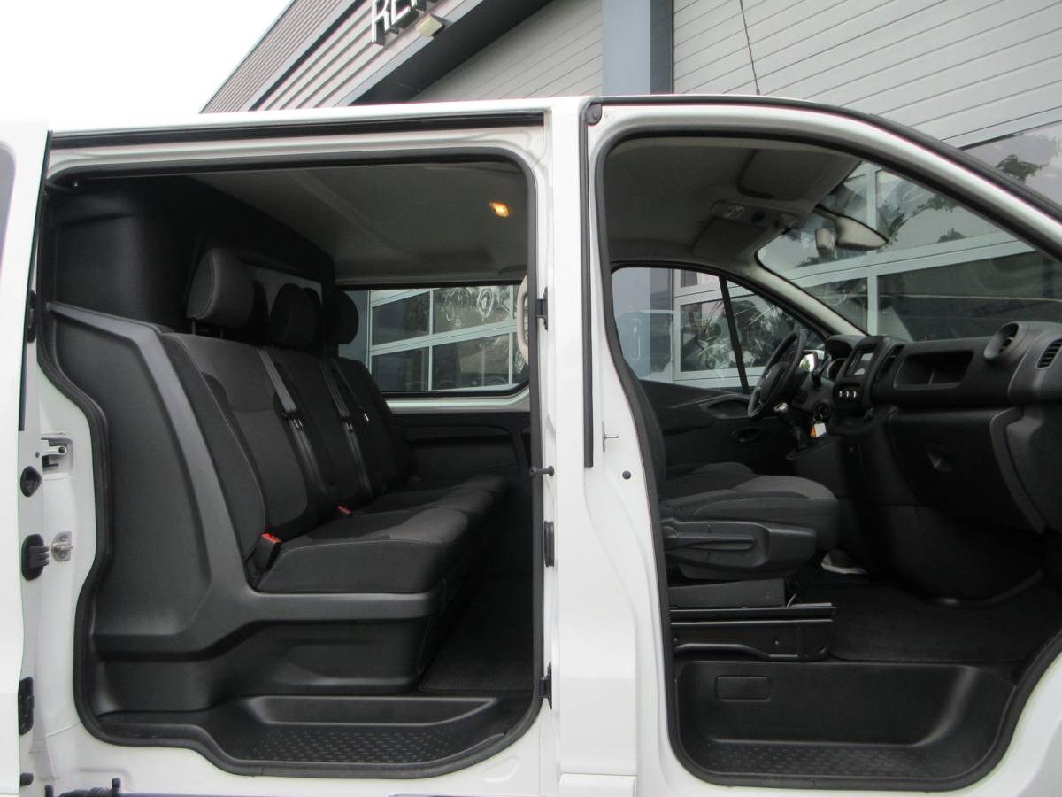 Renault Trafic Renault Trafic 2.0 dCi 120pk T29 L2 DC, Dubbel Cabine, Euro 6, Airco, Camera