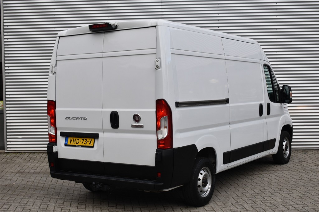 Fiat Ducato Fiat Ducato 30 2.3 MJ L2H2 / 1e EIGENAAR / NAVI / P.CAM. / CRUISE / ECC