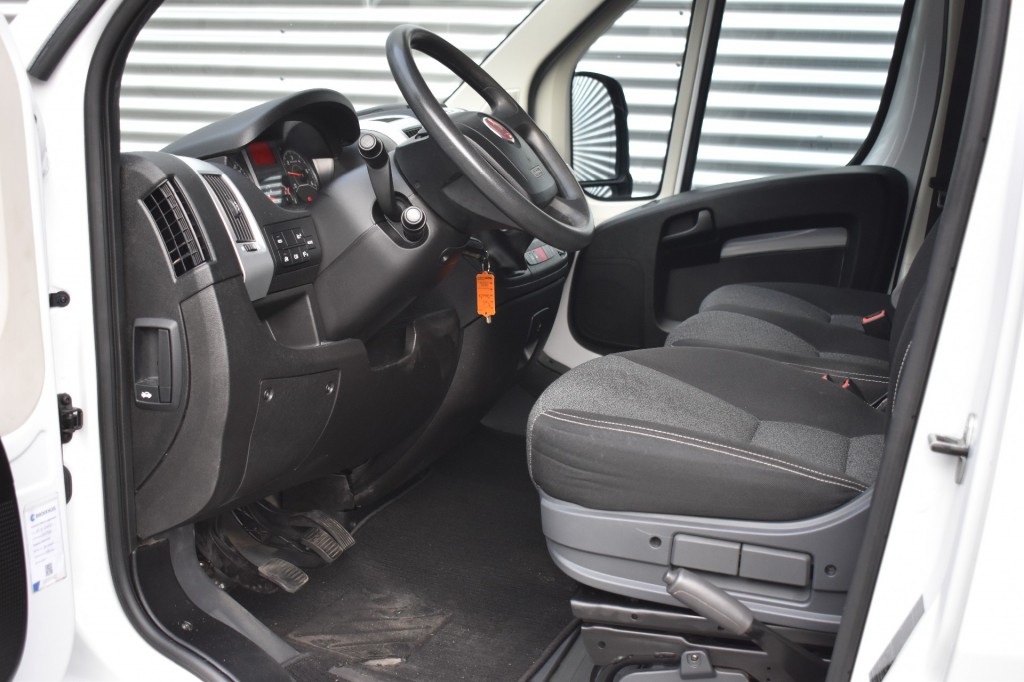 Fiat Ducato Fiat Ducato 30 2.3 MJ L2H2 / 1e EIGENAAR / NAVI / P.CAM. / CRUISE / ECC