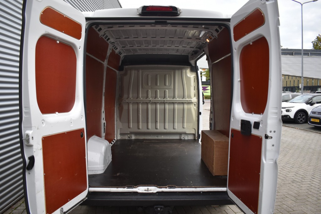 Fiat Ducato Fiat Ducato 30 2.3 MJ L2H2 / 1e EIGENAAR / NAVI / P.CAM. / CRUISE / ECC