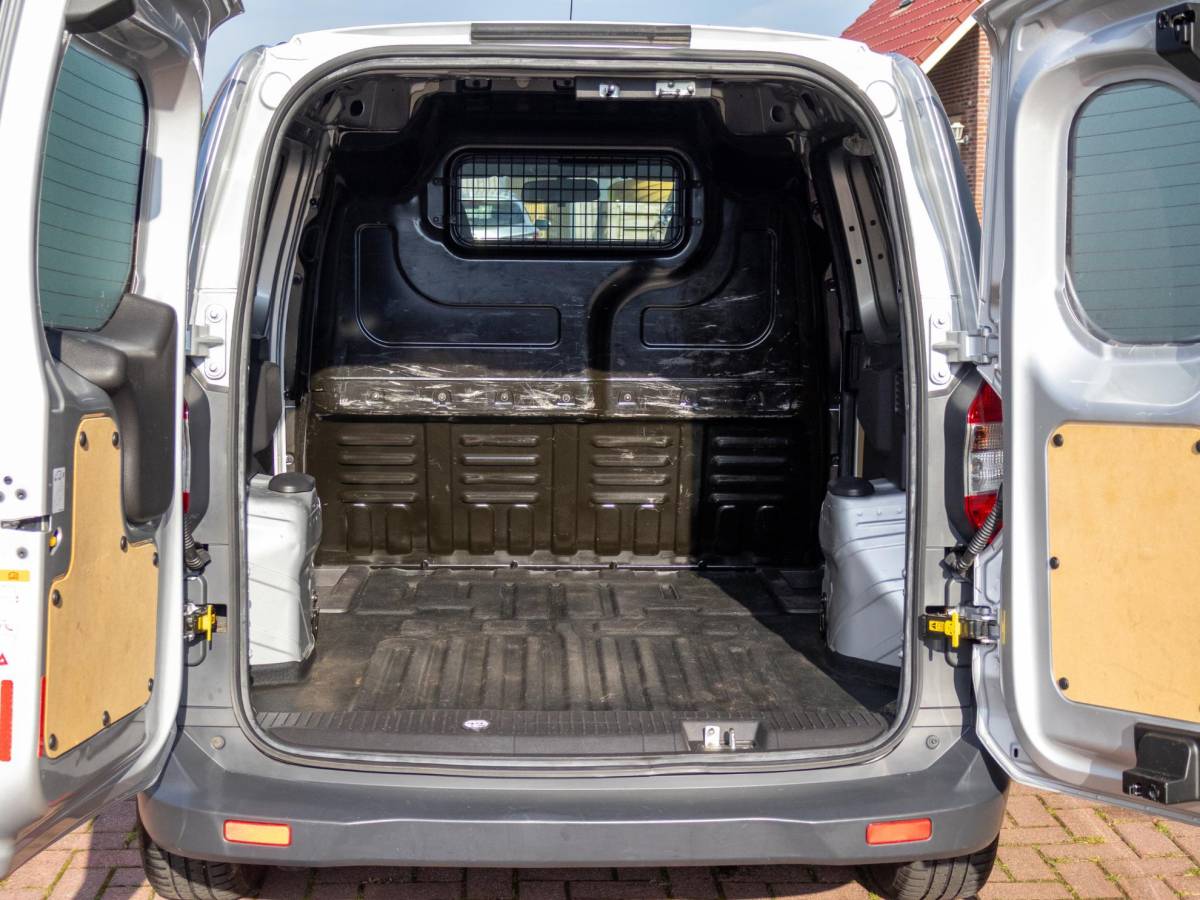 Ford Transit Courier Ford Transit Courier 1.5 TDCI Economy Edition Cruise control Verwarmde voorruit