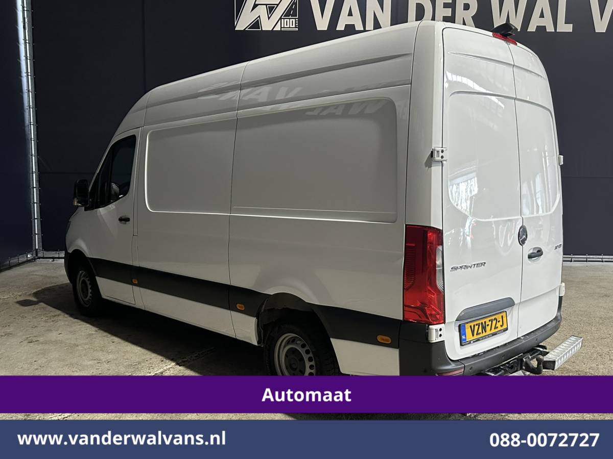 Mercedes-Benz Sprinter Mercedes-Benz Sprinter 317 CDI 170pk Automaat 3500kg Trekhaak L2H2 Euro6 Airco | Camera | Navigatie | Apple Carplay Android Auto, Cruisecontrol, Parkeersensoren