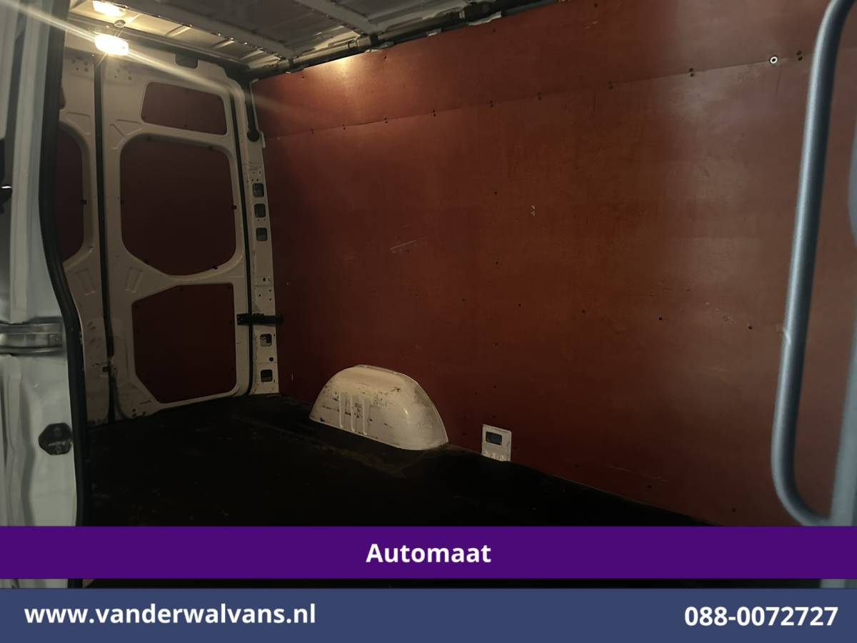 Mercedes-Benz Sprinter Mercedes-Benz Sprinter 317 CDI 170pk Automaat 3500kg Trekhaak L2H2 Euro6 Airco | Camera | Navigatie | Apple Carplay Android Auto, Cruisecontrol, Parkeersensoren