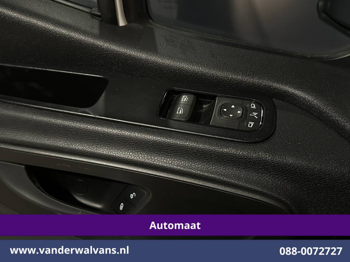 Mercedes-Benz Sprinter Mercedes-Benz Sprinter 317 CDI 170pk Automaat 3500kg Trekhaak L2H2 Euro6 Airco | Camera | Navigatie | Apple Carplay Android Auto, Cruisecontrol, Parkeersensoren