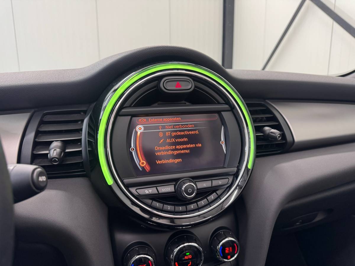 MINI Cooper S Cabrio Mini Cabrio 2.0 Cooper S Chili Serious Business |Parkeersensorenr|Led|Stoelverwarming|Leder|