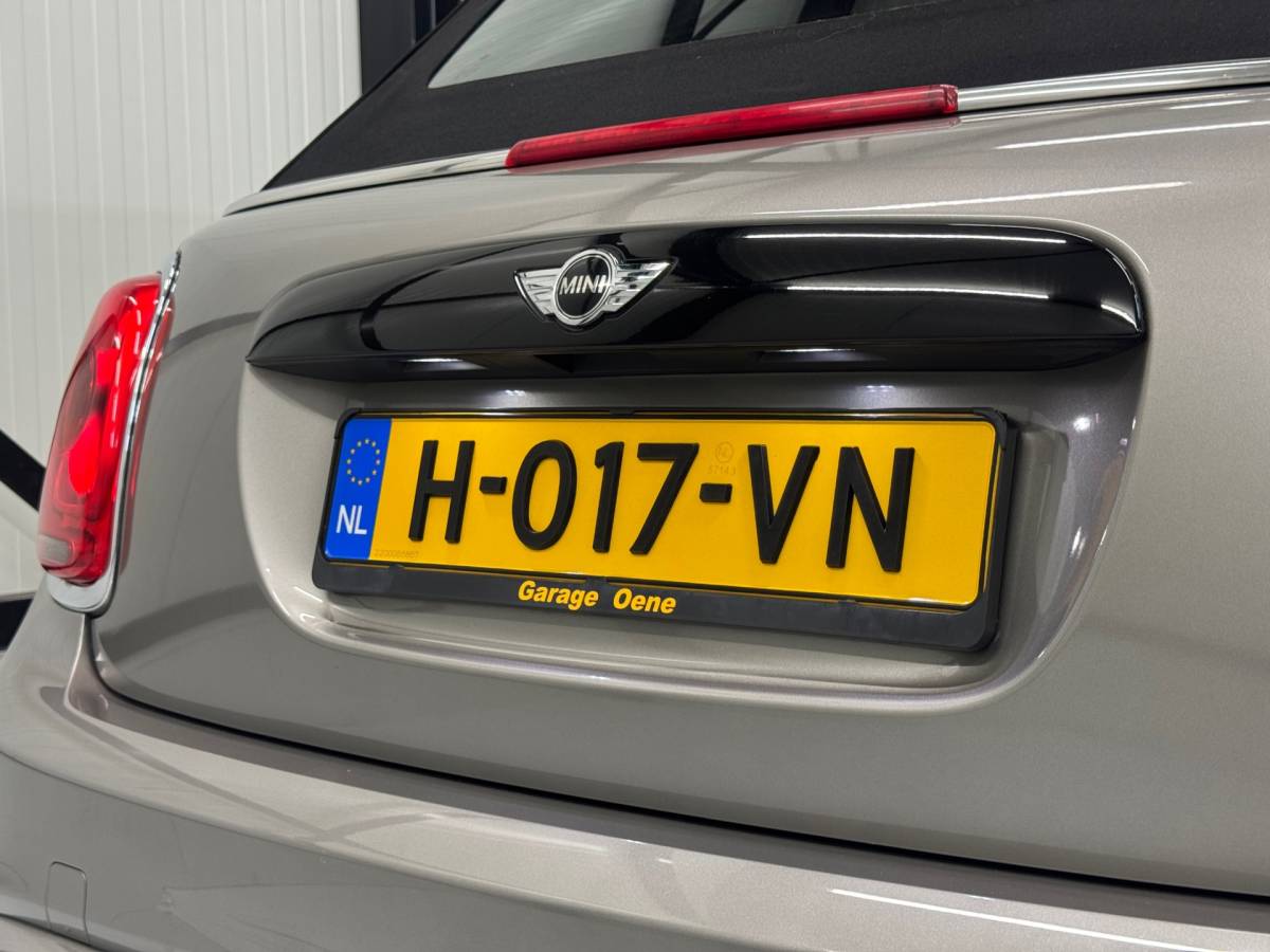 MINI Cooper S Cabrio Mini Cabrio 2.0 Cooper S Chili Serious Business |Parkeersensorenr|Led|Stoelverwarming|Leder|