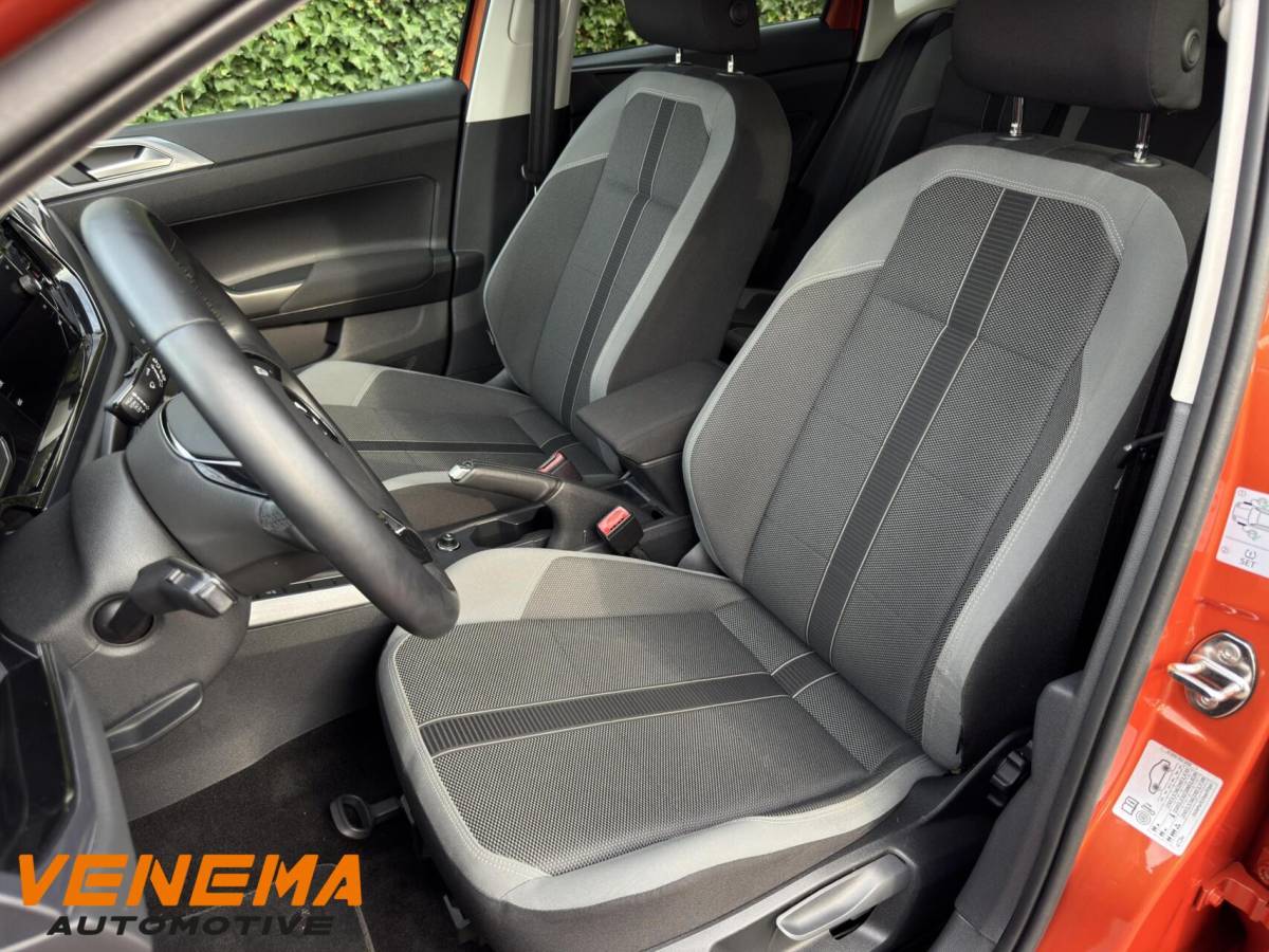 Volkswagen Polo VW Polo 1.0 TSI Highline LED/Navi/Stoelverw/PDC/CarPlay/16″