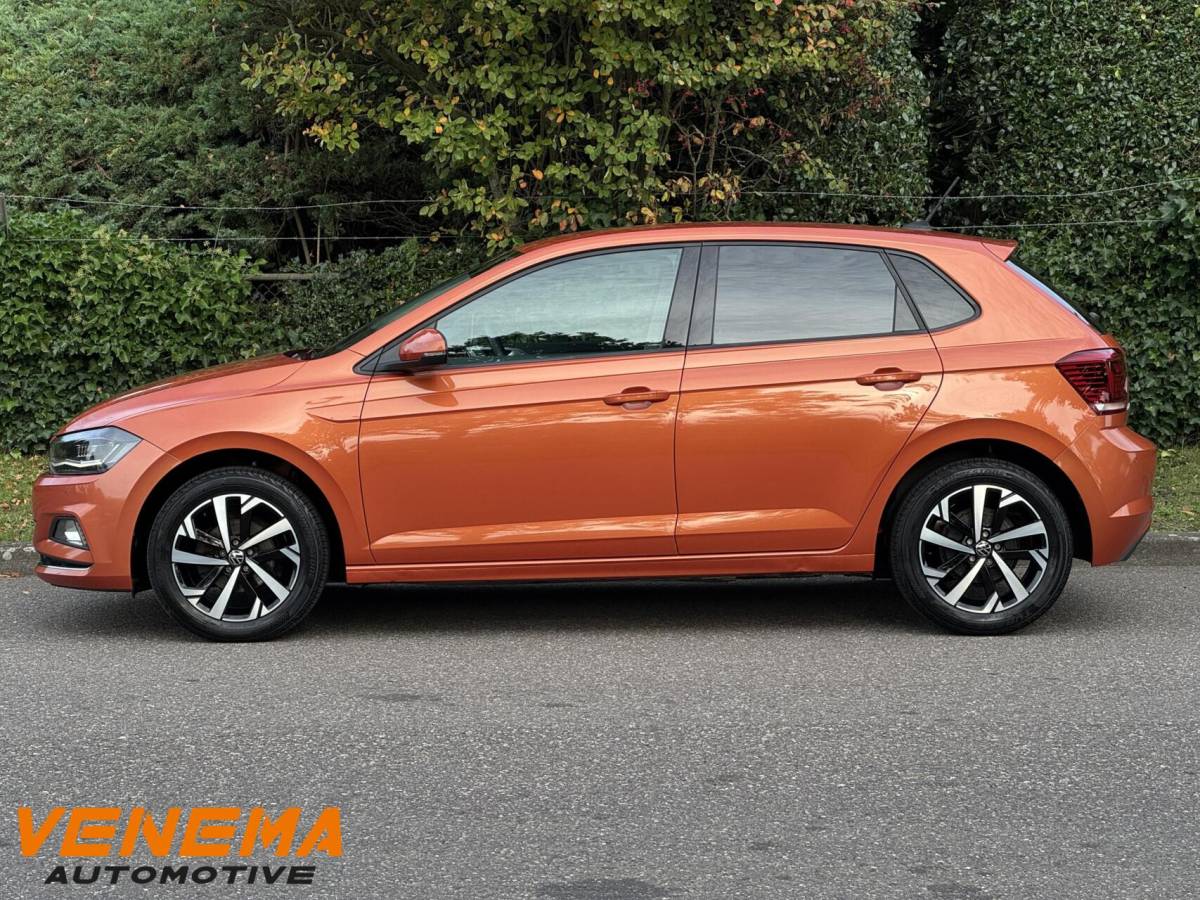 Volkswagen Polo VW Polo 1.0 TSI Highline LED/Navi/Stoelverw/PDC/CarPlay/16″